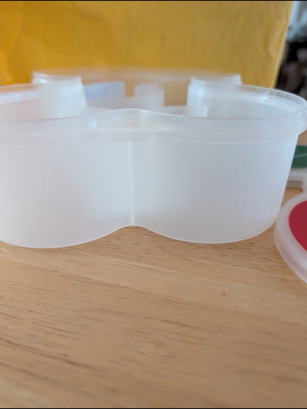 Cherry-Shaped Bento Box - Picture 4 of 7